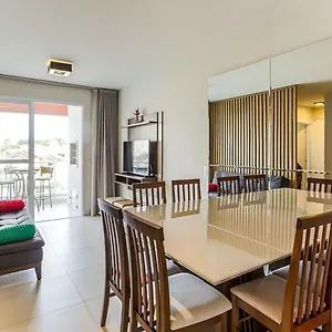 Encantador Totalmente Reformado Em Completo Ca09v Apartamento Florianópolis