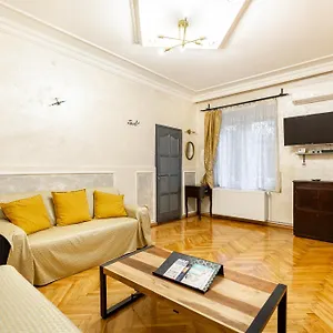 mariemi-flat-in-corvin.inbudapesthotels.com/